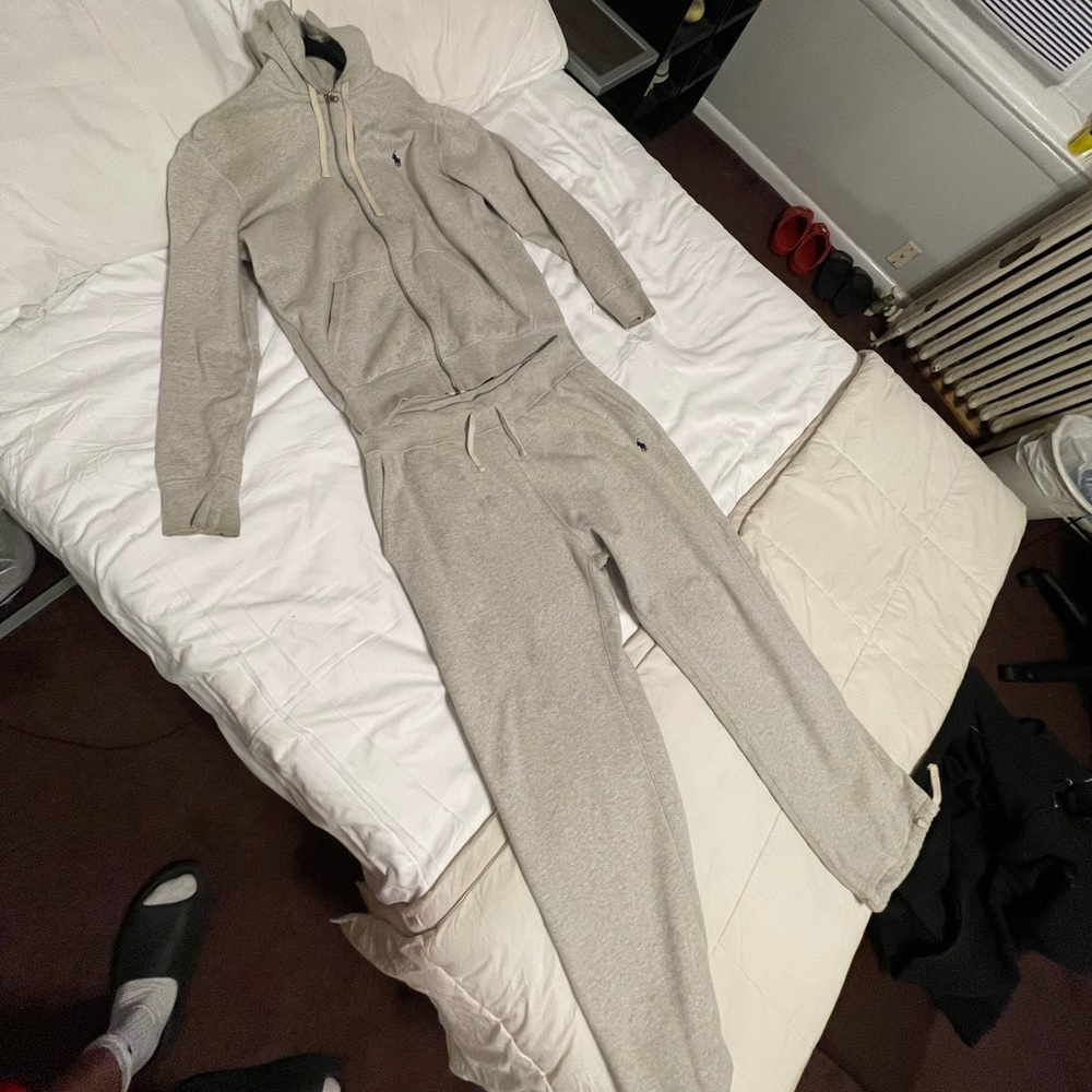 Grey polo sweatsuit